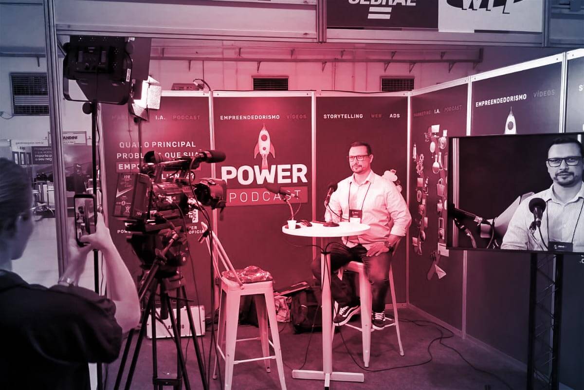 Featured image for “Estratégia de Comunicação: Como o Power Podcast Criou Engajamento e Branding na FEIND 2025”